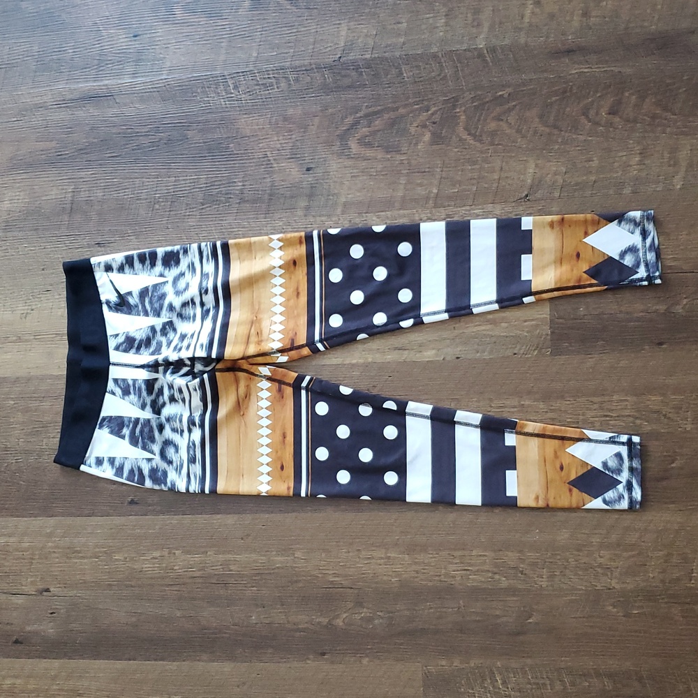 Rare Nike Leggings Limited Edition Wild Prints Safari
